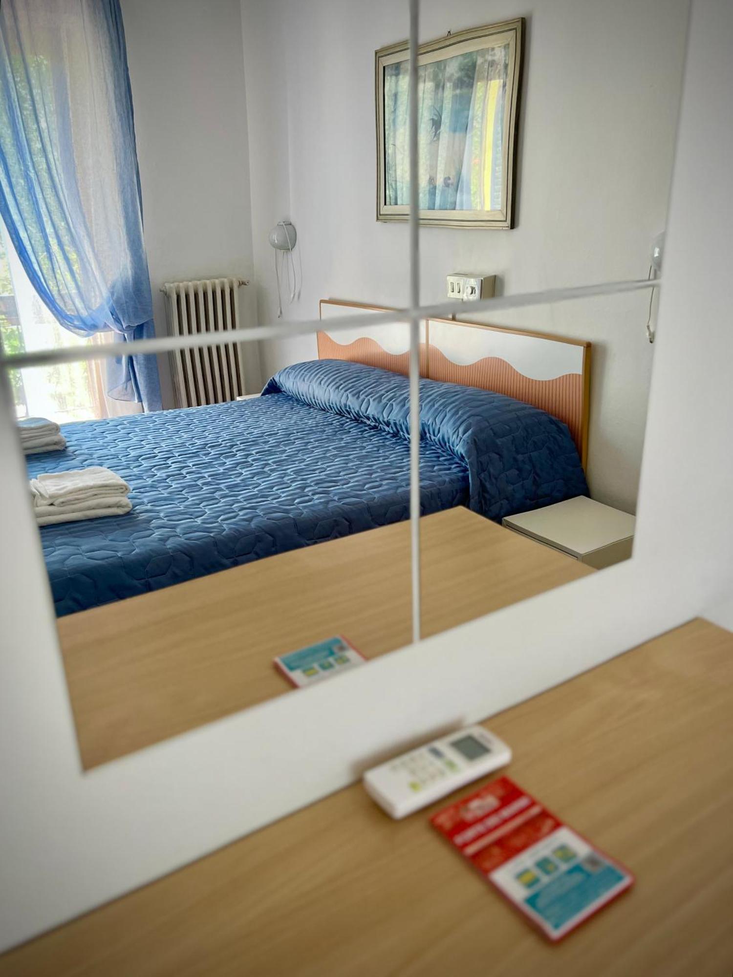 Bed&Breakfast Villa Lorena Forte dei Marmi Exterior foto